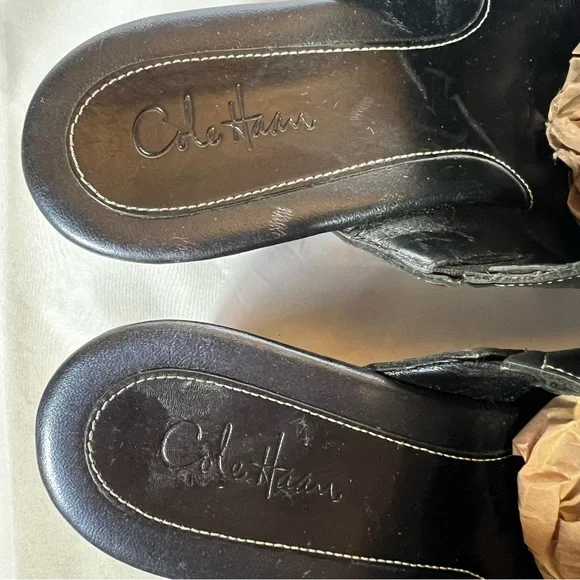 Cole Haan Black Leather Wedge Slip-On Clogs Mules Woven Strap Detail Size 9.5 - Picture 12 of 15